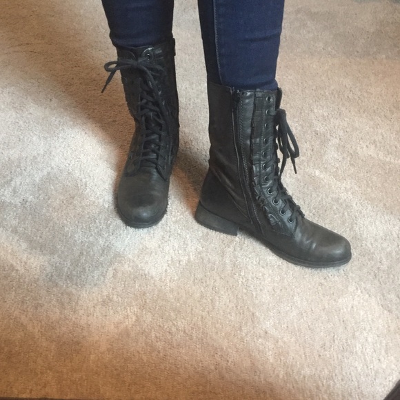 betsey johnson combat boots